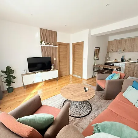 2 Bedroom The Quiet Luxury 3 * プロヴディフ